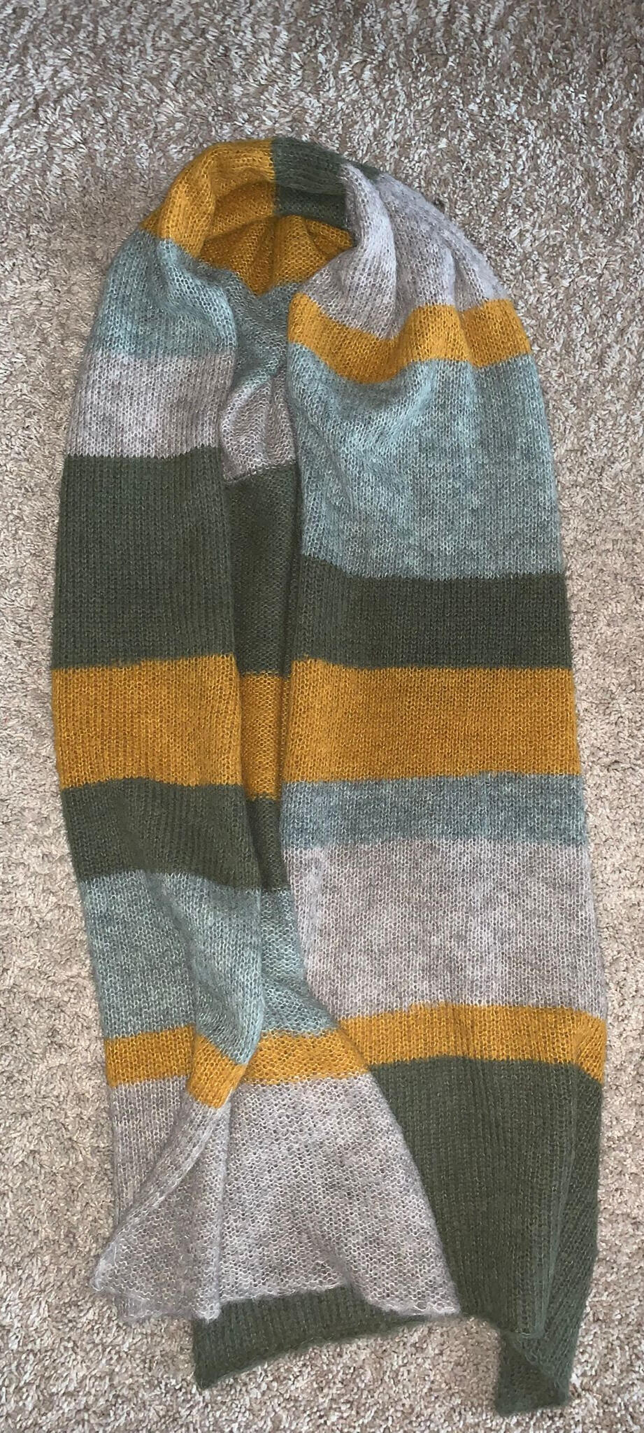 Wit (65 schapenwol - 35 % alpaca)